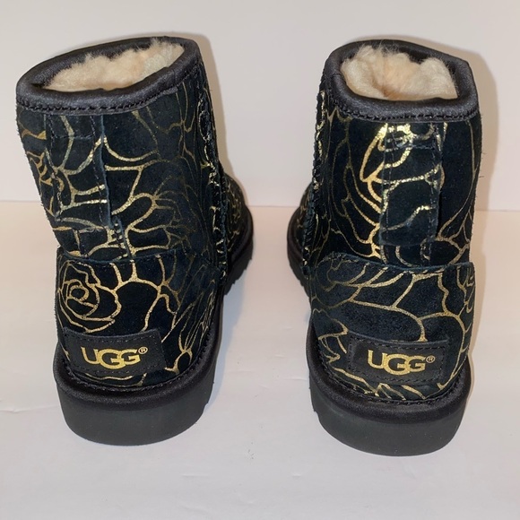 UGG Classic Mini Boots Black with Gold Roses – Size 6 NWOT - Picture 4 of 6